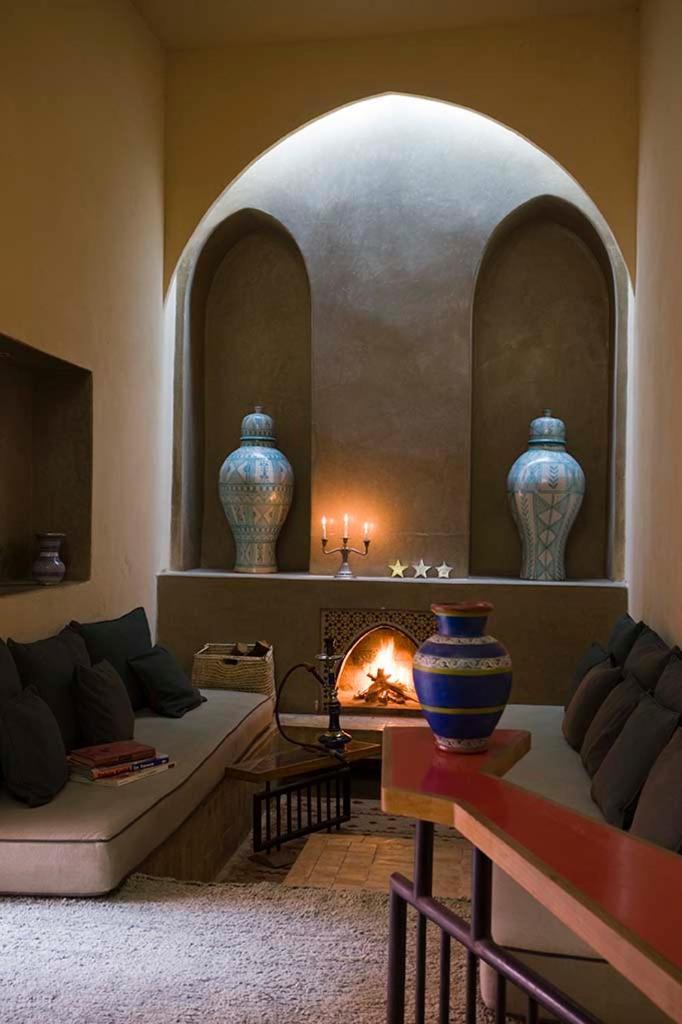 Exclusive And Stylish 4-Bedroom Riad With Plunge Pool マラケシュ エクステリア 写真