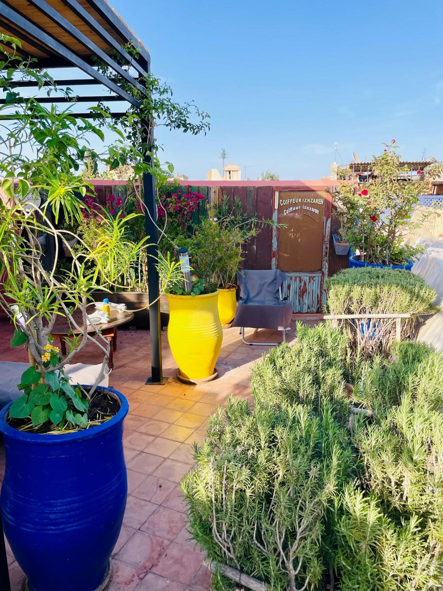Exclusive And Stylish 4-Bedroom Riad With Plunge Pool マラケシュ エクステリア 写真