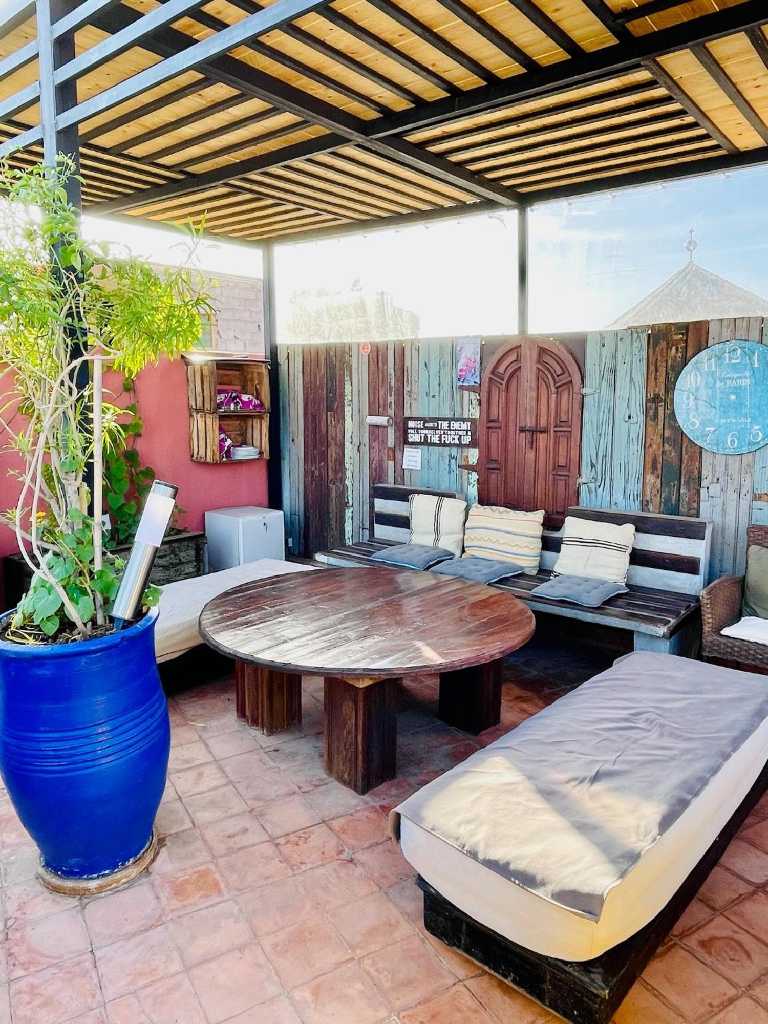 Exclusive And Stylish 4-Bedroom Riad With Plunge Pool マラケシュ エクステリア 写真